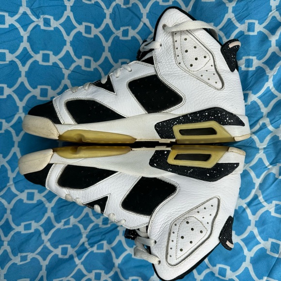 Nike Women’s size 8.5 Air Jordan 6 retro Oreo white black sneakers classic wmns - Picture 6 of 11